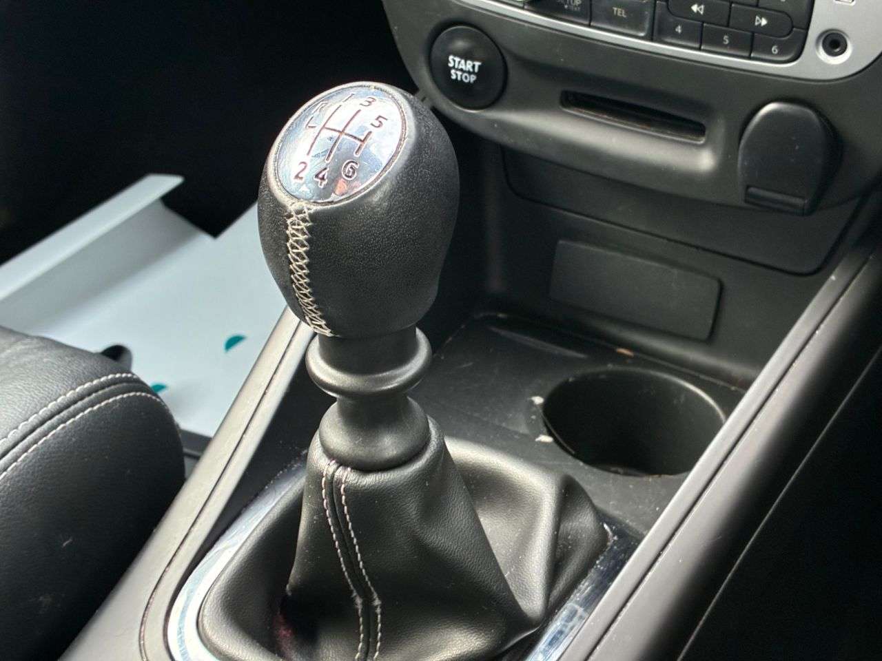 2015 RENAULT MEGANE 2015 RENAULT MEGANE