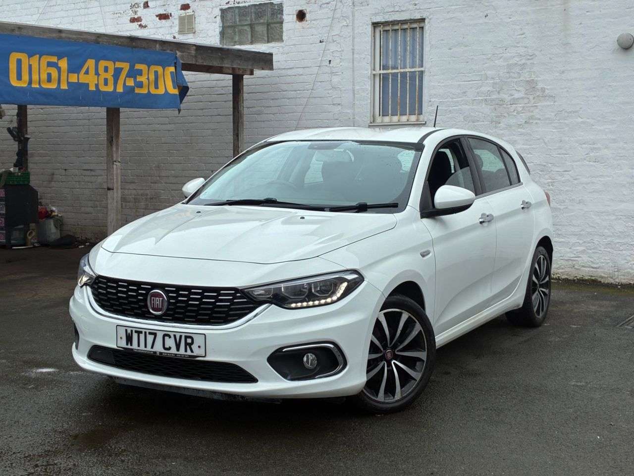 A 2017 FIAT TIPO 1.4 MPI Lounge Hatchback 5dr Petrol Manual Euro 6 (95 ps) SATALITE NAVIGATI A 2017 FIAT TIPO 1.4 MPI Lounge Hatchback 5dr Petrol Manual Euro 6 (95 ps) SATALITE NAVIGATI