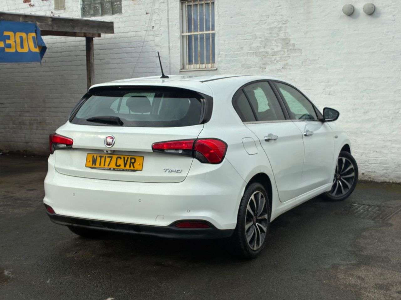 2017 FIAT TIPO 2017 FIAT TIPO