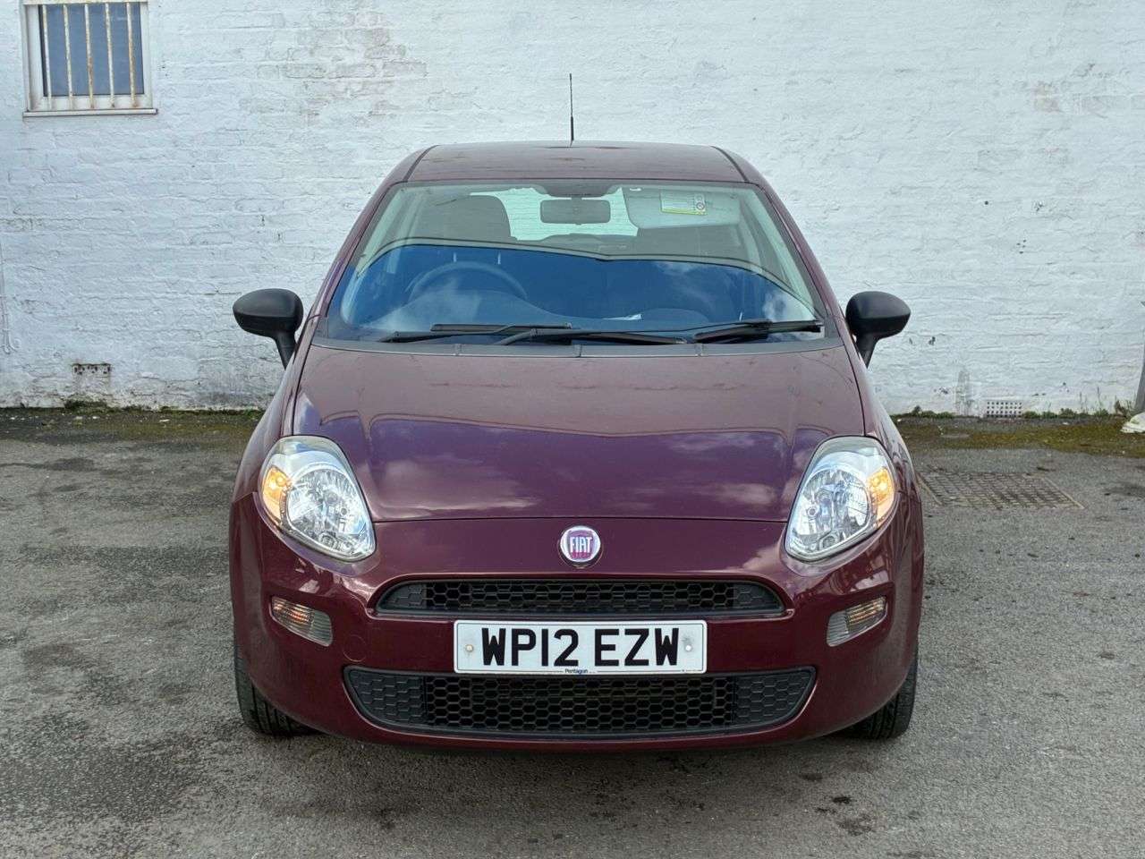 2012 FIAT PUNTO 2012 FIAT PUNTO