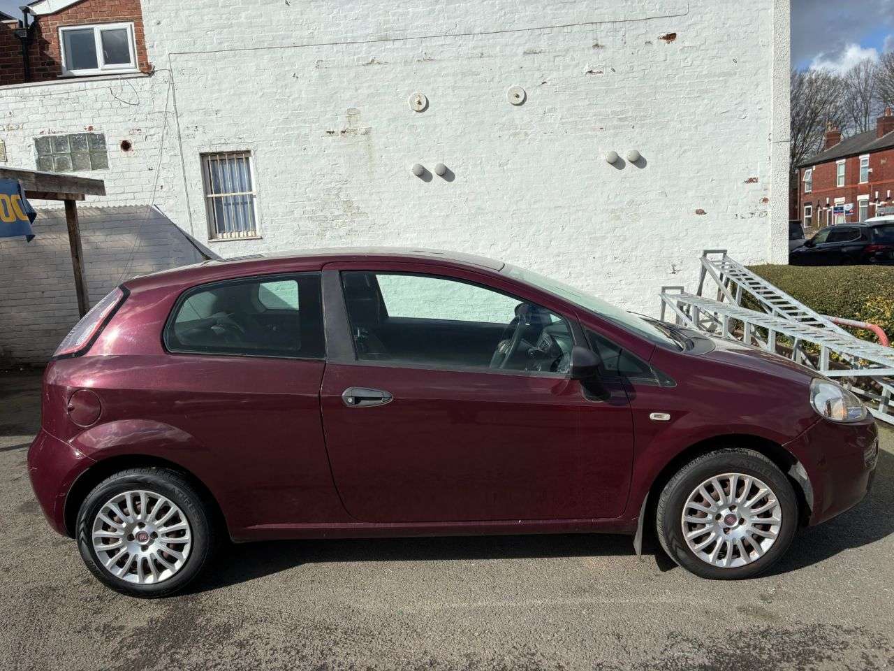 2012 FIAT PUNTO 2012 FIAT PUNTO
