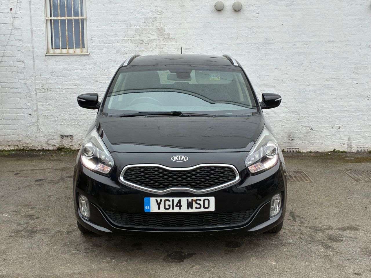 A 2014 KIA CARENS 1.6 GDi EcoDynamics 2 MPV 5dr Petrol Manual Euro 5 (s/s) (133 bhp) 7 SEATER A 2014 KIA CARENS 1.6 GDi EcoDynamics 2 MPV 5dr Petrol Manual Euro 5 (s/s) (133 bhp) 7 SEATER