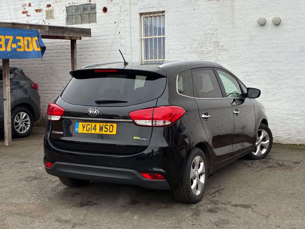 2014 KIA CARENS 2014 KIA CARENS