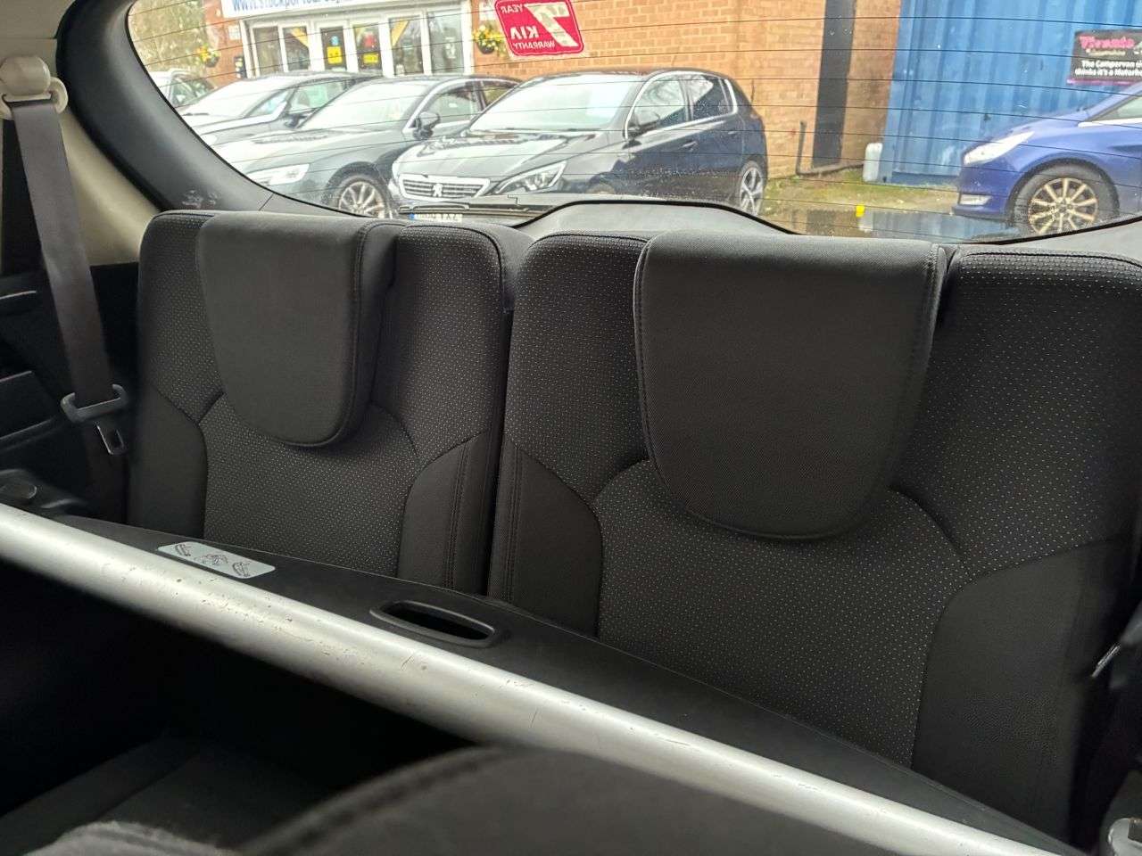 2014 KIA CARENS 2014 KIA CARENS