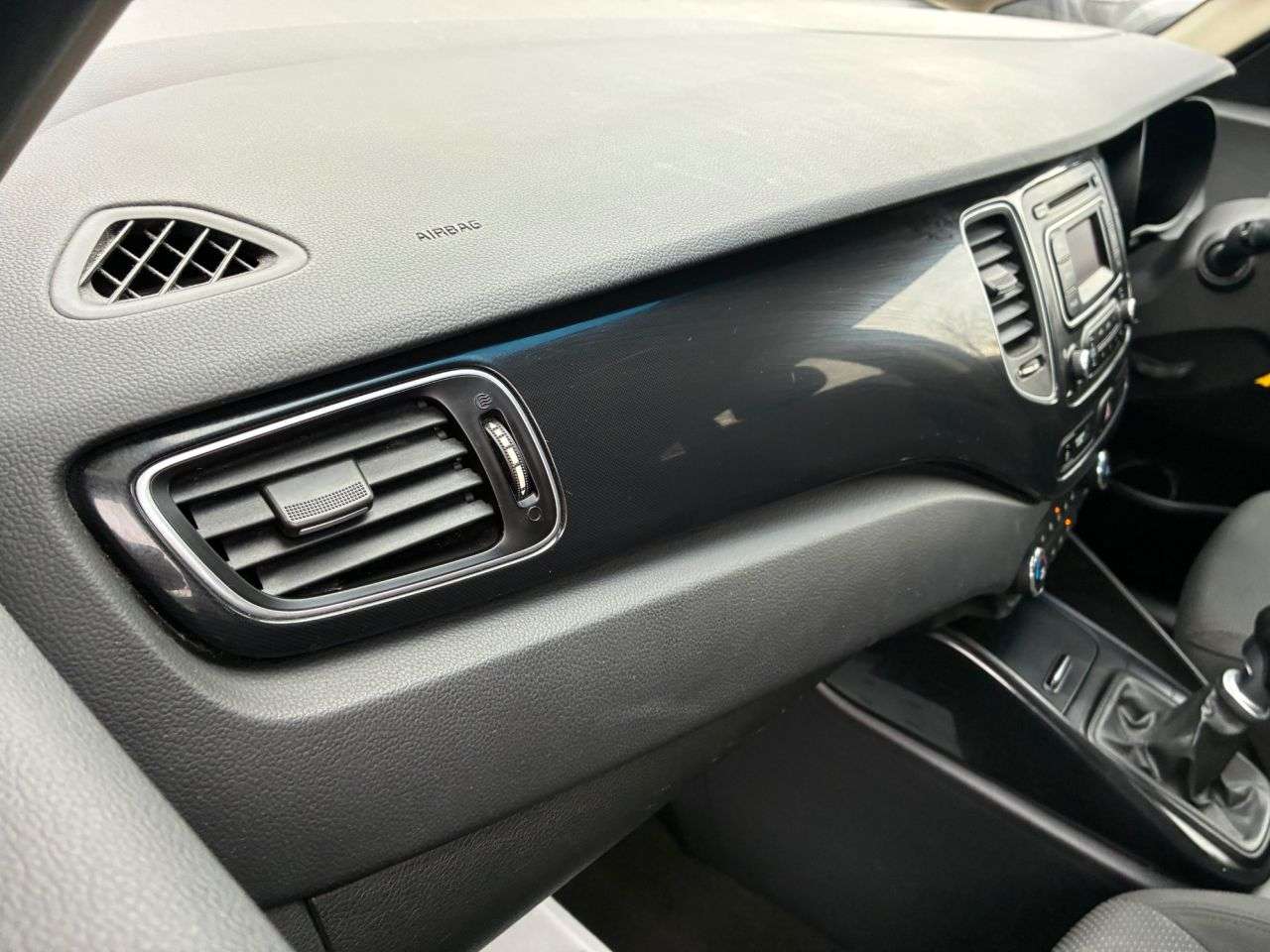 2014 KIA CARENS 2014 KIA CARENS