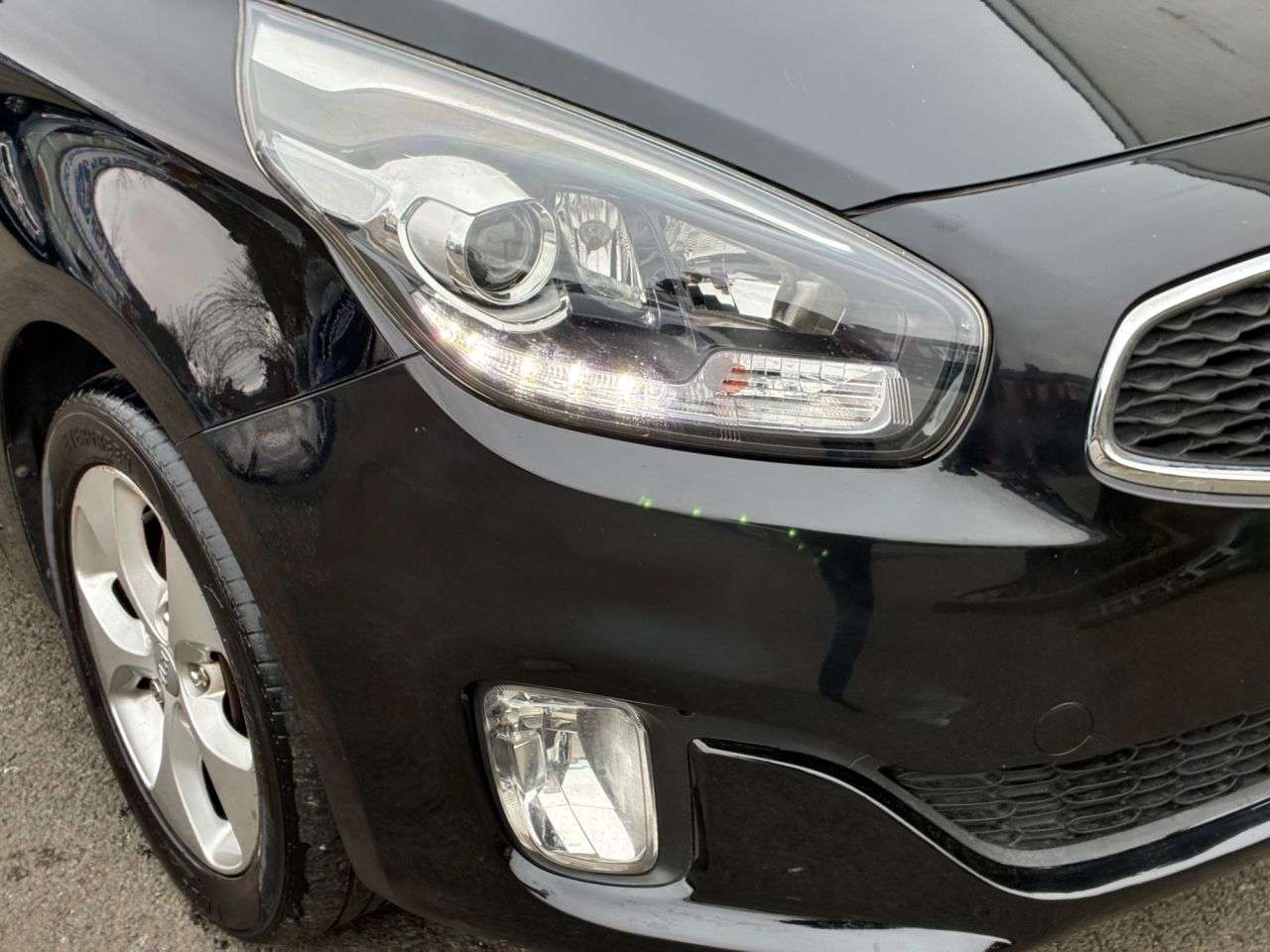 2014 KIA CARENS 2014 KIA CARENS