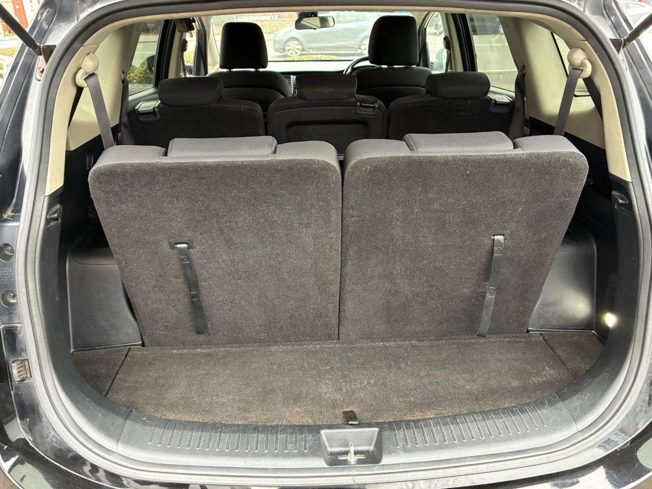 2014 KIA CARENS 2014 KIA CARENS