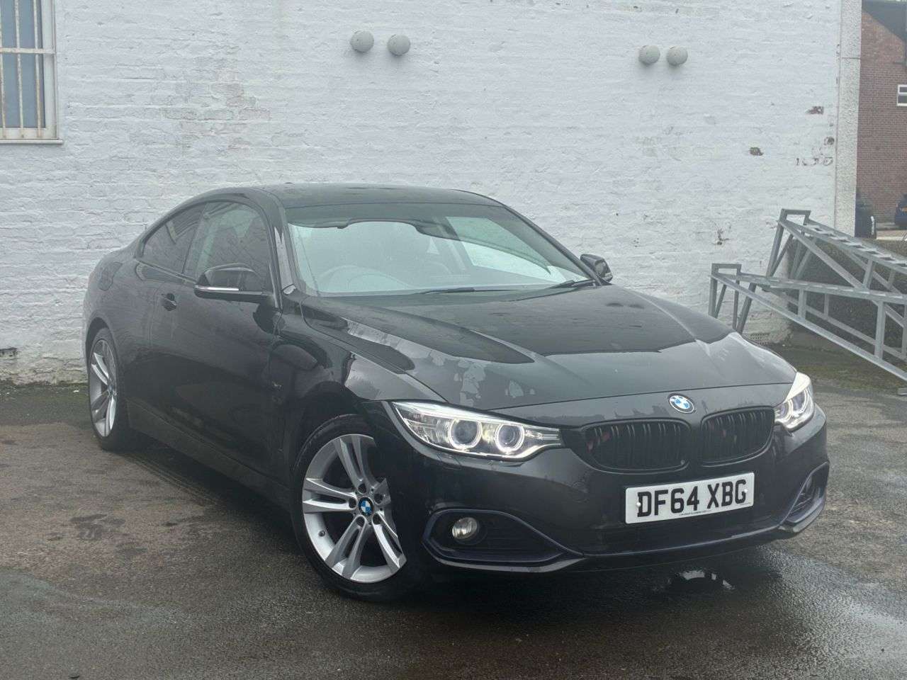 A 2015 BMW 4 SERIES 2.0 420d Sport Coupe 2dr Diesel Manual xDrive Euro 6 (s/s) (184 ps) FULL LE A 2015 BMW 4 SERIES 2.0 420d Sport Coupe 2dr Diesel Manual xDrive Euro 6 (s/s) (184 ps) FULL LE