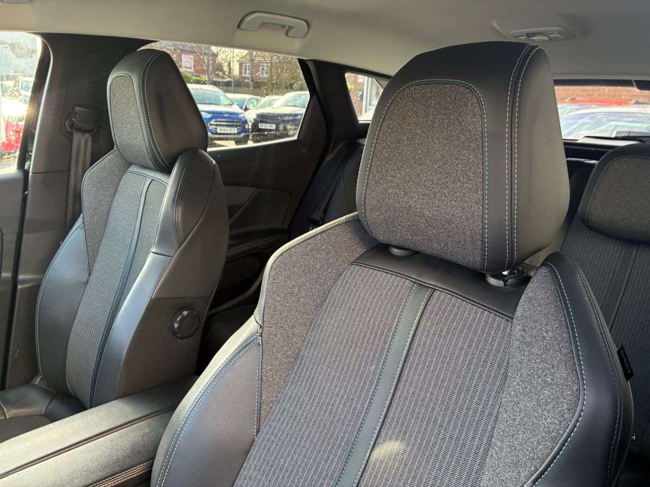 2022 PEUGEOT 3008 2022 PEUGEOT 3008