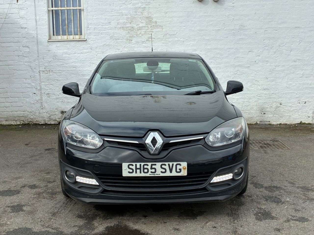 A 2015 RENAULT MEGANE 1.5 dCi Dynamique Nav Coupe 3dr Diesel Manual Euro 6 (s/s) (110 ps) SAT NAV A 2015 RENAULT MEGANE 1.5 dCi Dynamique Nav Coupe 3dr Diesel Manual Euro 6 (s/s) (110 ps) SAT NAV