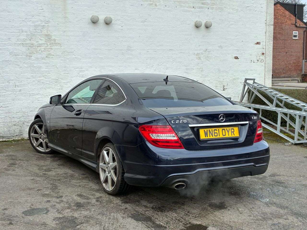 2011 MERCEDES-BENZ C-CLASS 2011 MERCEDES-BENZ C-CLASS