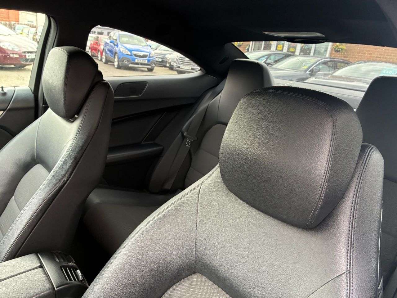 2011 MERCEDES-BENZ C-CLASS 2011 MERCEDES-BENZ C-CLASS