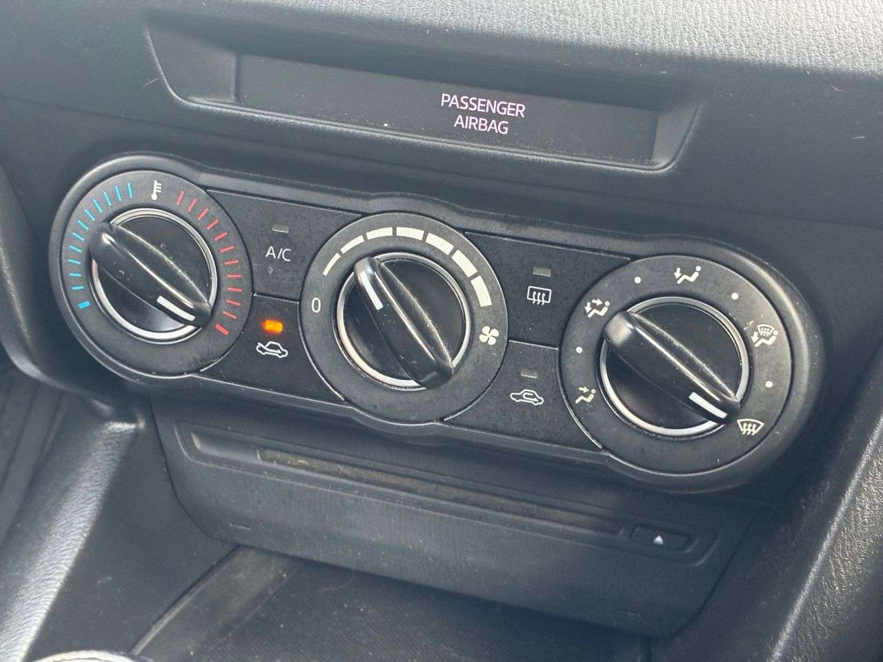 2014 MAZDA MAZDA3 2014 MAZDA MAZDA3