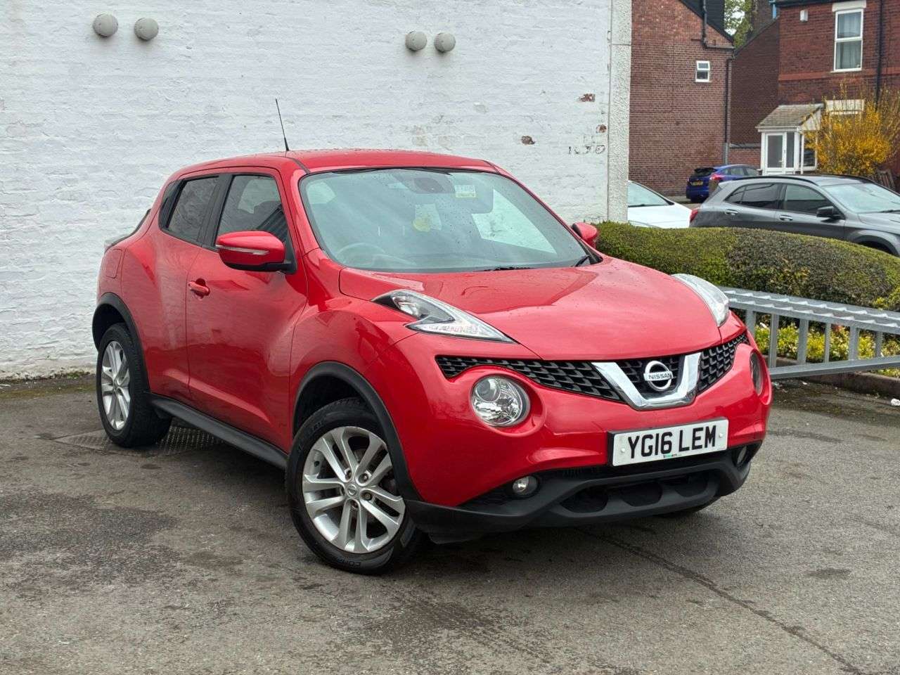 A 2016 NISSAN JUKE 1.5 dCi N-Connecta SUV 5dr Diesel Manual Euro 6 (s/s) (110 ps) A 2016 NISSAN JUKE 1.5 dCi N-Connecta SUV 5dr Diesel Manual Euro 6 (s/s) (110 ps)