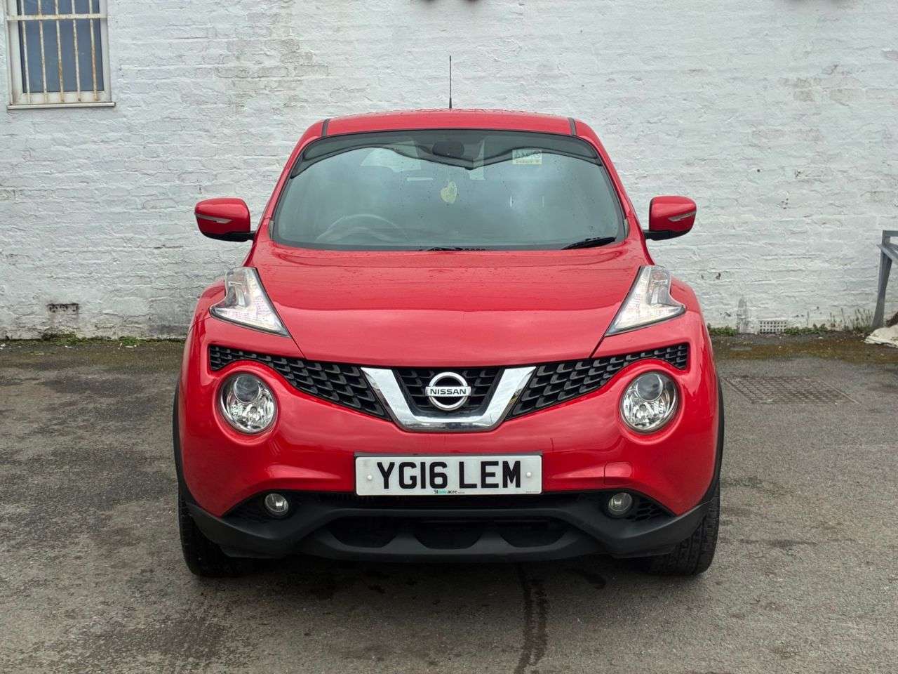 A 2016 NISSAN JUKE 1.5 dCi N-Connecta SUV 5dr Diesel Manual Euro 6 (s/s) (110 ps) A 2016 NISSAN JUKE 1.5 dCi N-Connecta SUV 5dr Diesel Manual Euro 6 (s/s) (110 ps)