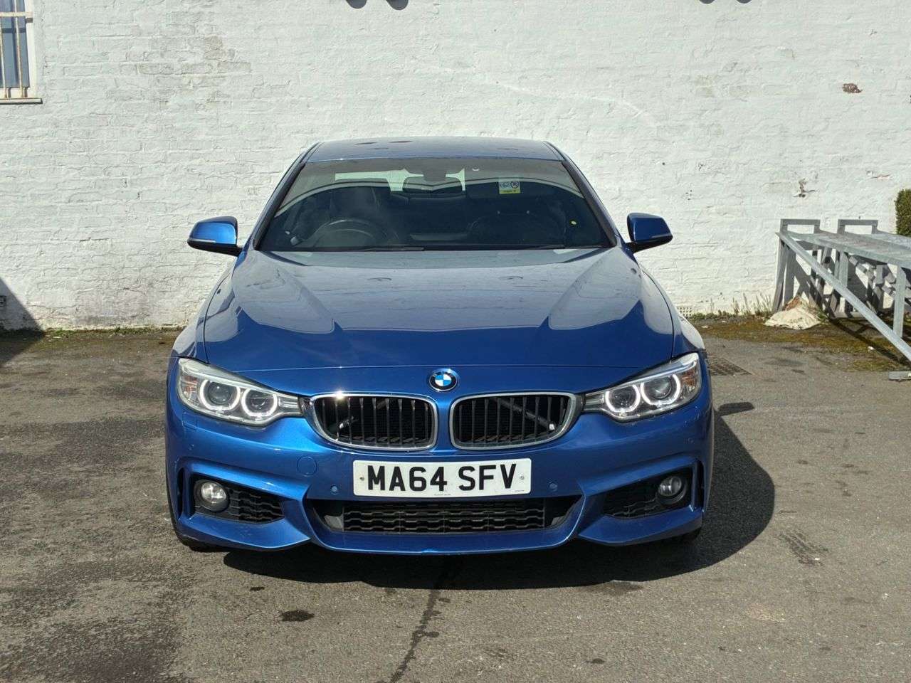 A 2014 BMW 4 SERIES 2.0 420d M Sport Coupe 2dr Diesel Auto Euro 6 (s/s) (184 ps) FULL LEATHER I A 2014 BMW 4 SERIES 2.0 420d M Sport Coupe 2dr Diesel Auto Euro 6 (s/s) (184 ps) FULL LEATHER I