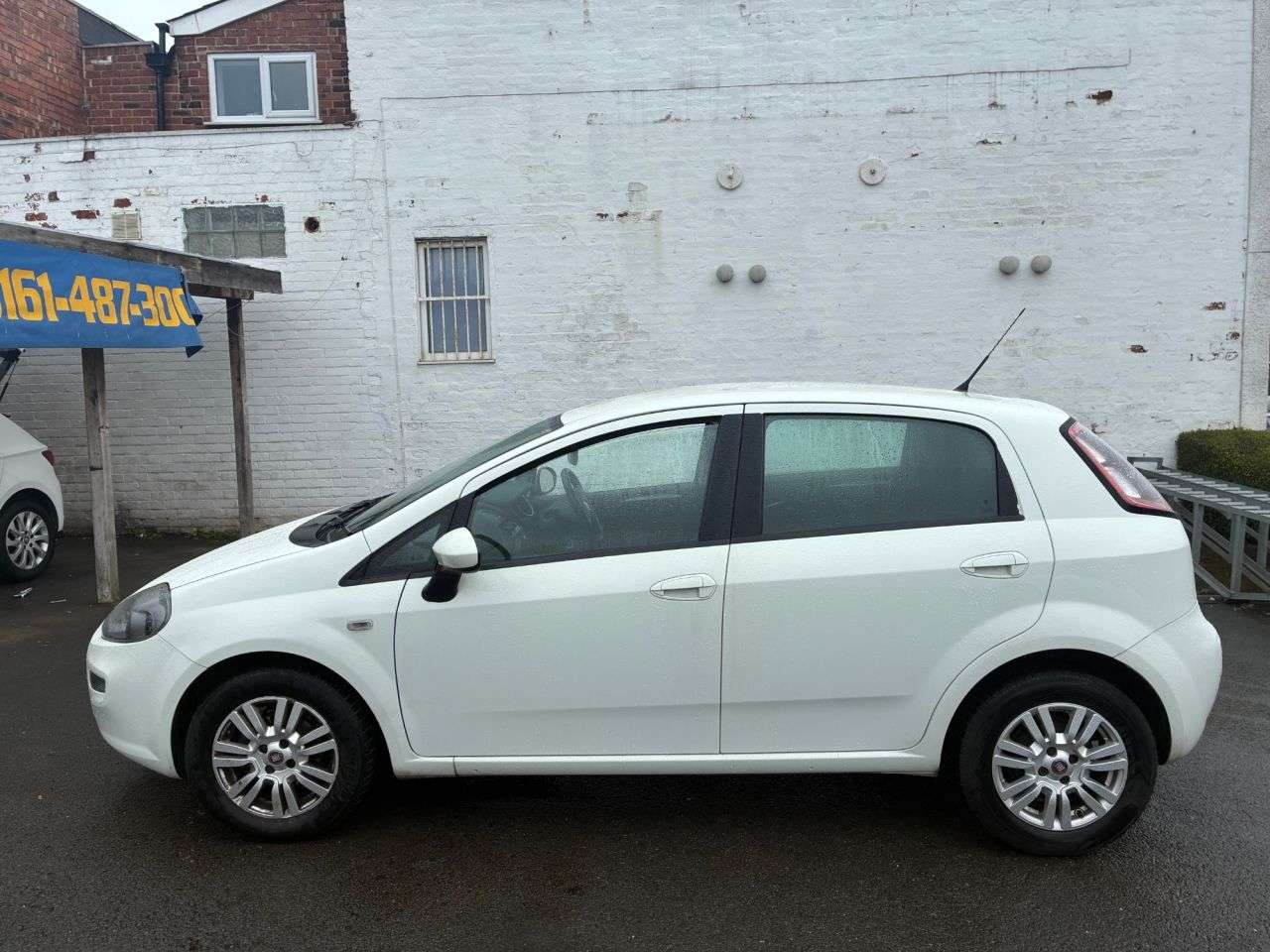 2014 FIAT PUNTO 2014 FIAT PUNTO