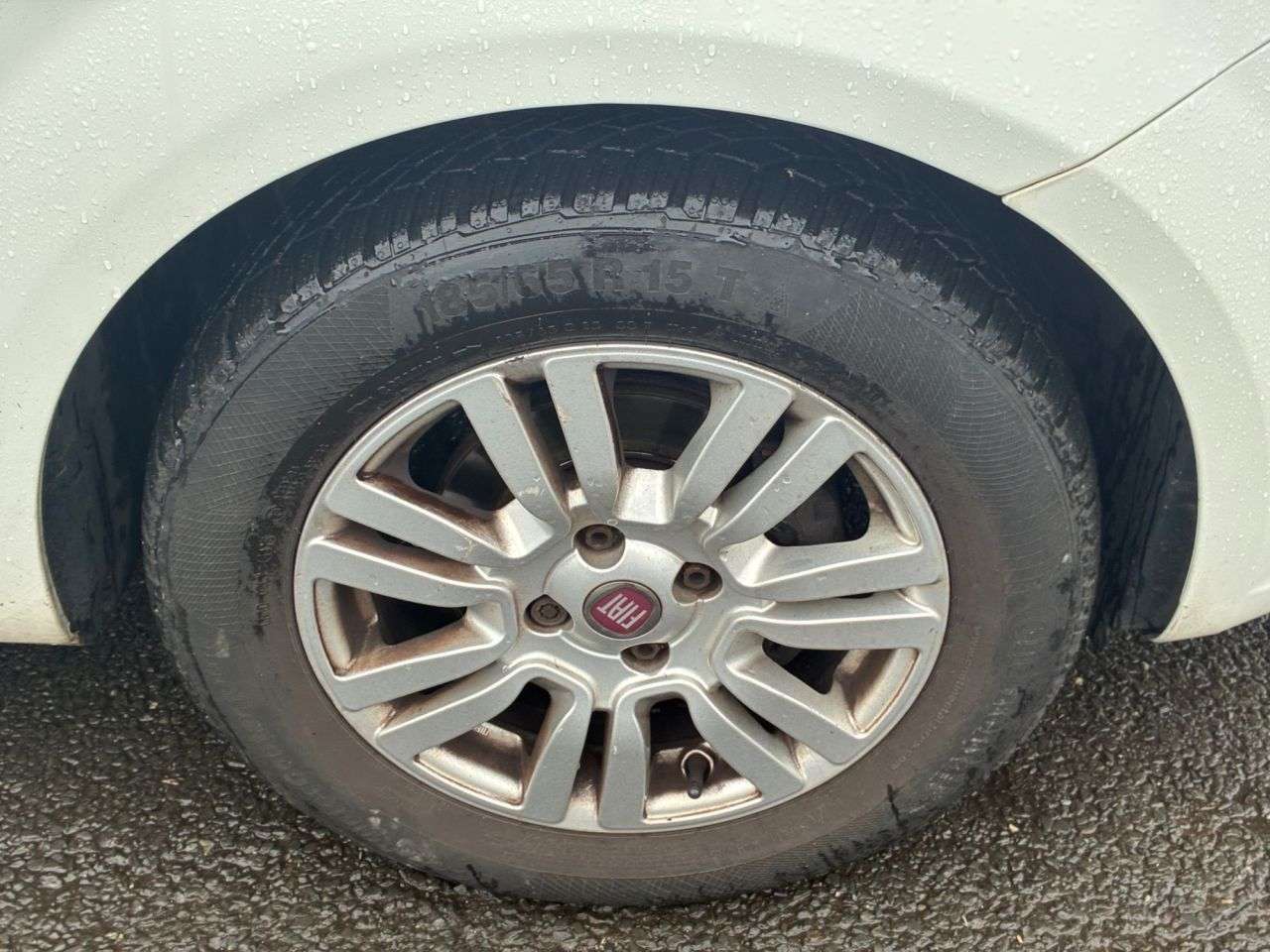 2014 FIAT PUNTO 2014 FIAT PUNTO