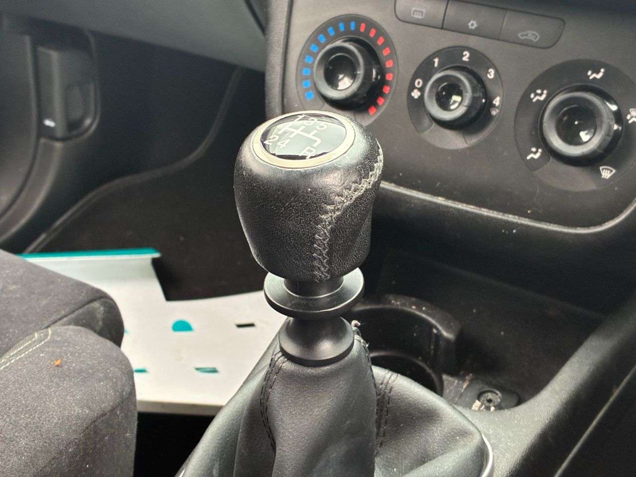 2014 FIAT PUNTO 2014 FIAT PUNTO