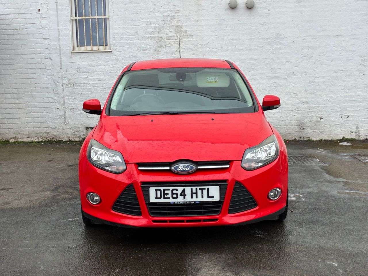 A 2014 FORD FOCUS 1.6 TDCi Zetec Navigator Hatchback 5dr Diesel Manual Euro 5 (s/s) (115 ps) A 2014 FORD FOCUS 1.6 TDCi Zetec Navigator Hatchback 5dr Diesel Manual Euro 5 (s/s) (115 ps)