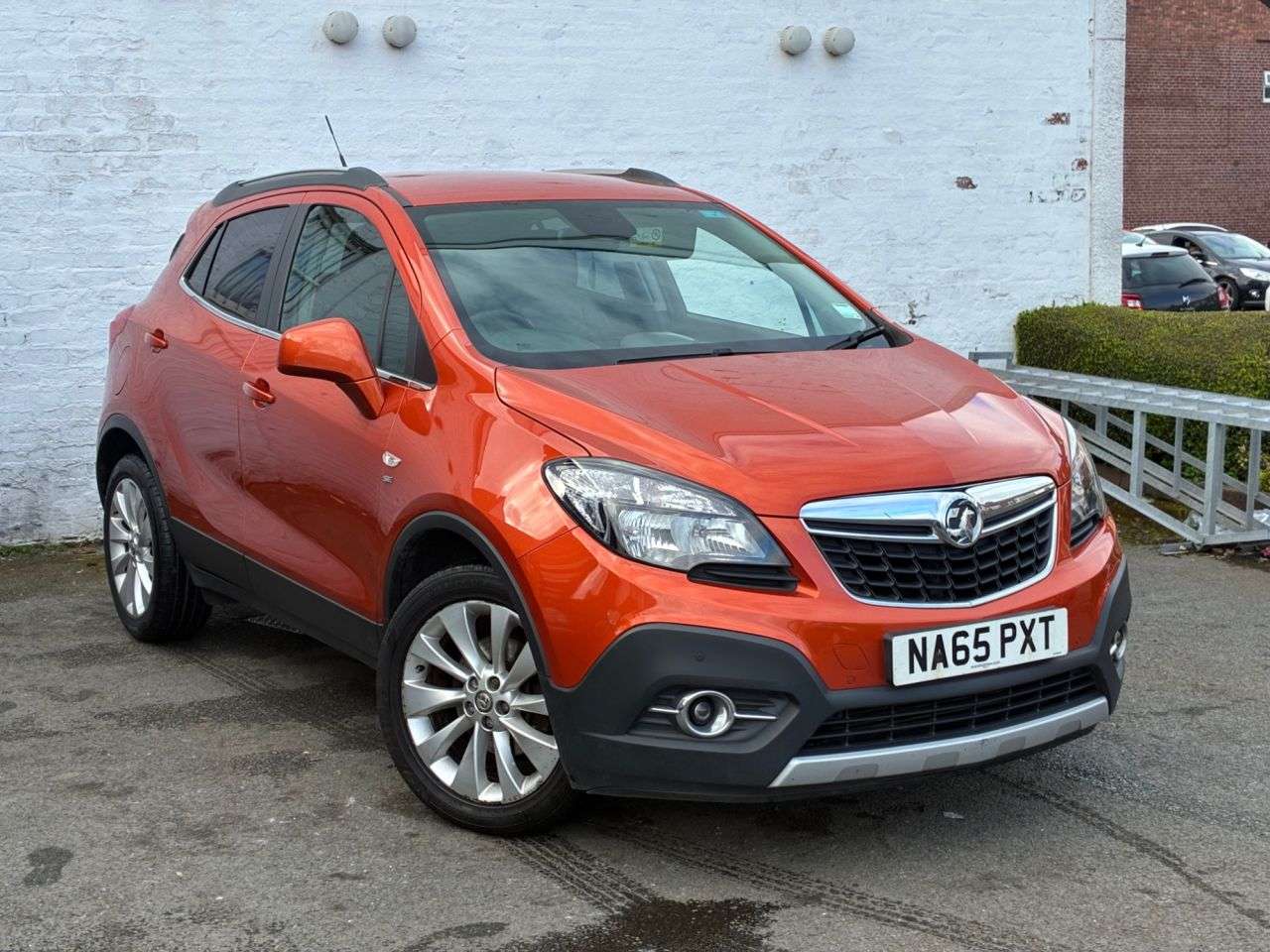 A 2015 VAUXHALL MOKKA 1.6 CDTi SE SUV 5dr Diesel Manual 4WD Euro 6 (s/s) (136 ps) FULL SERVICE HI A 2015 VAUXHALL MOKKA 1.6 CDTi SE SUV 5dr Diesel Manual 4WD Euro 6 (s/s) (136 ps) FULL SERVICE HI