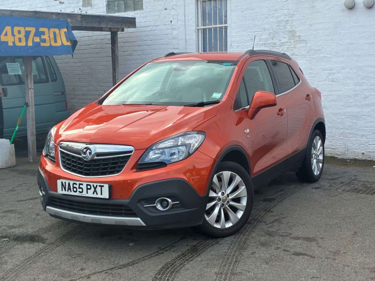 A 2015 VAUXHALL MOKKA 1.6 CDTi SE SUV 5dr Diesel Manual 4WD Euro 6 (s/s) (136 ps) FULL SERVICE HI A 2015 VAUXHALL MOKKA 1.6 CDTi SE SUV 5dr Diesel Manual 4WD Euro 6 (s/s) (136 ps) FULL SERVICE HI