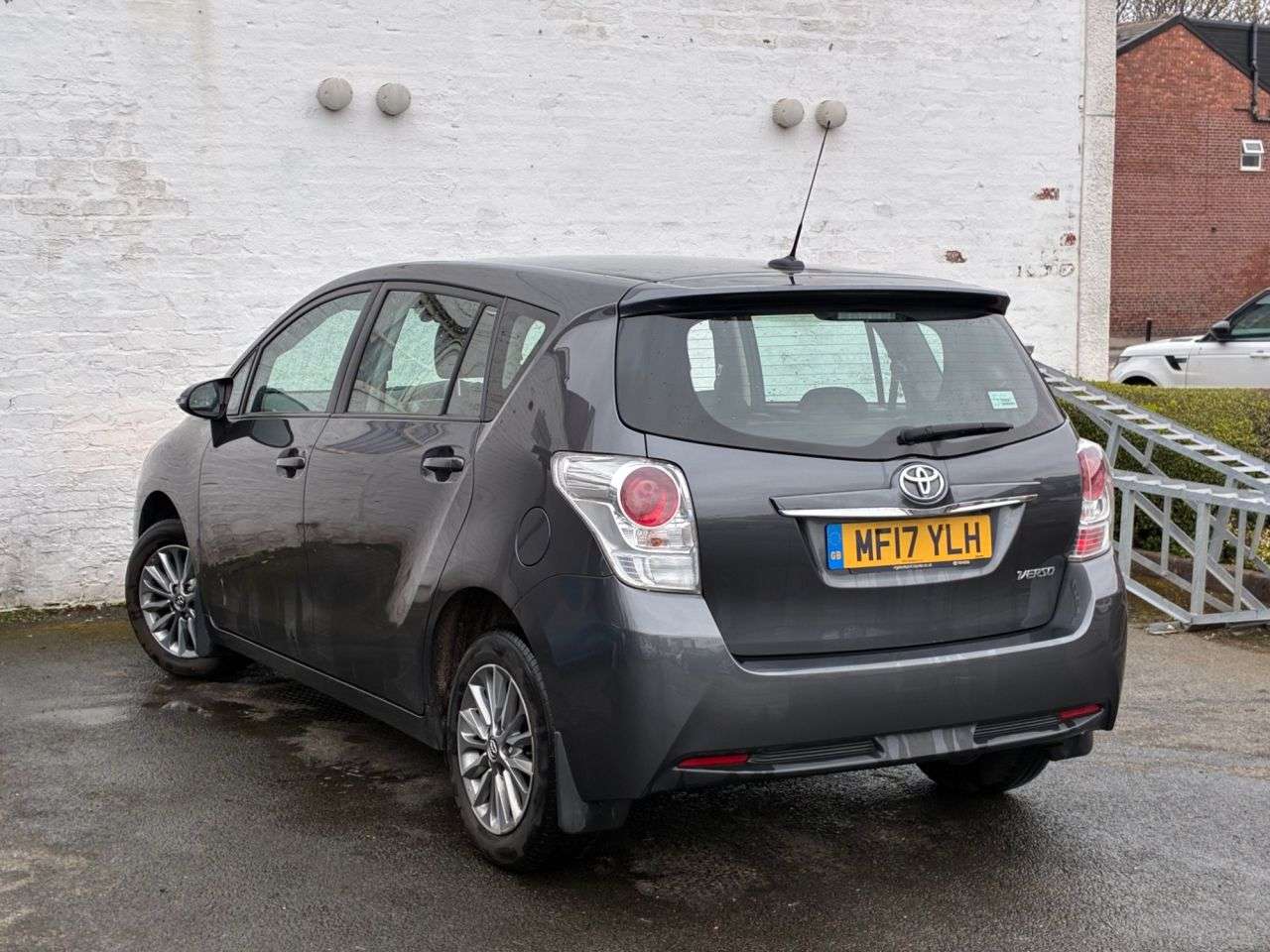 2017 TOYOTA VERSO 2017 TOYOTA VERSO