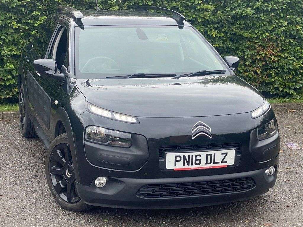 A 2016 CITROEN C4 CACTUS 1.6 BlueHDi Flair Hatchback 5dr Diesel Manual Euro 6 (100 ps) ***LOW RUNNIN A 2016 CITROEN C4 CACTUS 1.6 BlueHDi Flair Hatchback 5dr Diesel Manual Euro 6 (100 ps) ***LOW RUNNIN