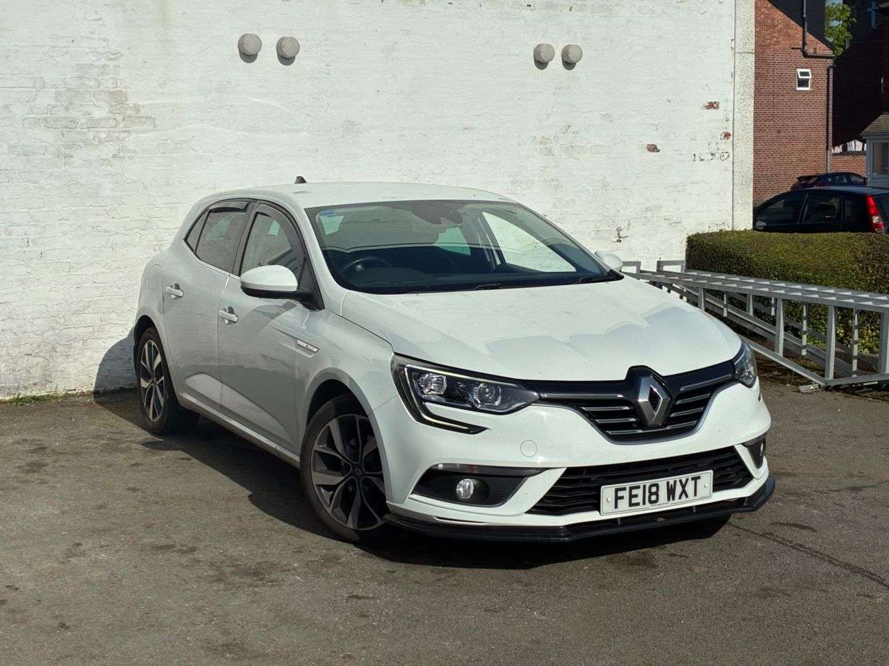 A 2018 RENAULT MEGANE 1.2 TCe Dynamique Nav Hatchback 5dr Petrol Manual Euro 6 (s/s) (130 ps) FUL A 2018 RENAULT MEGANE 1.2 TCe Dynamique Nav Hatchback 5dr Petrol Manual Euro 6 (s/s) (130 ps) FUL
