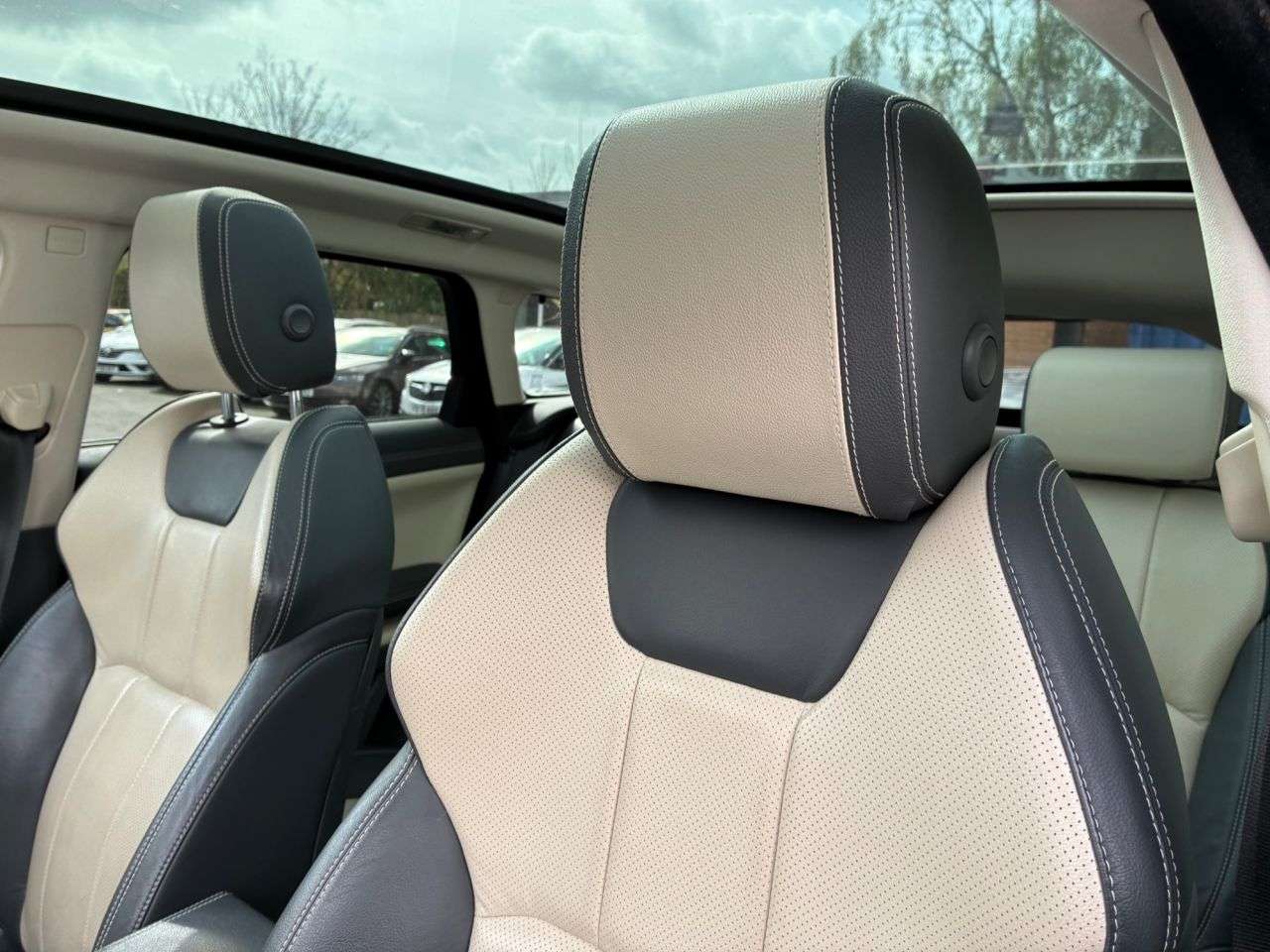 2017 LAND ROVER RANGE ROVER EVOQUE 2017 LAND ROVER RANGE ROVER EVOQUE