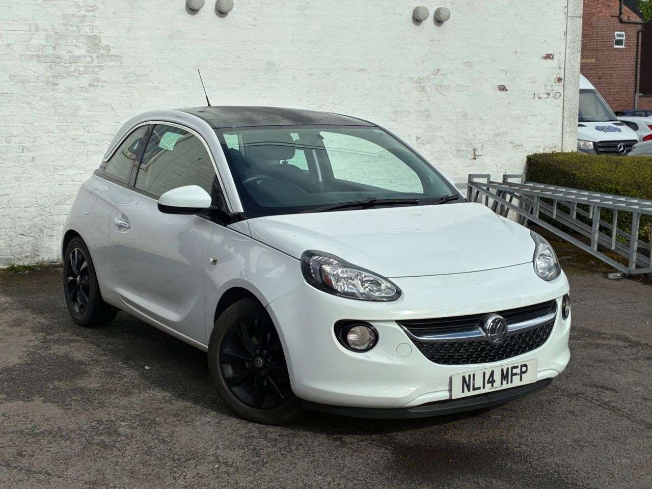 A 2014 VAUXHALL ADAM 1.4 16v JAM Hatchback 3dr Petrol Manual Euro 5 (87 ps) * FULL SERVICE HISTO A 2014 VAUXHALL ADAM 1.4 16v JAM Hatchback 3dr Petrol Manual Euro 5 (87 ps) * FULL SERVICE HISTO