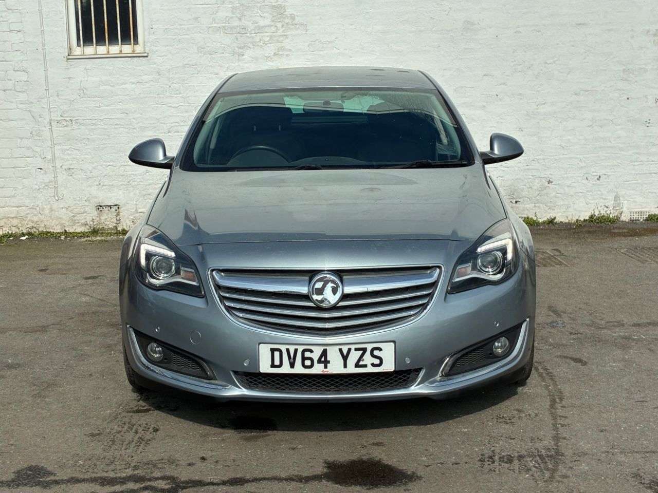 A 2014 VAUXHALL INSIGNIA 2.0 CDTi ecoFLEX SRi Nav Hatchback 5dr Diesel Manual Euro 5 (s/s) (163 ps) A 2014 VAUXHALL INSIGNIA 2.0 CDTi ecoFLEX SRi Nav Hatchback 5dr Diesel Manual Euro 5 (s/s) (163 ps)