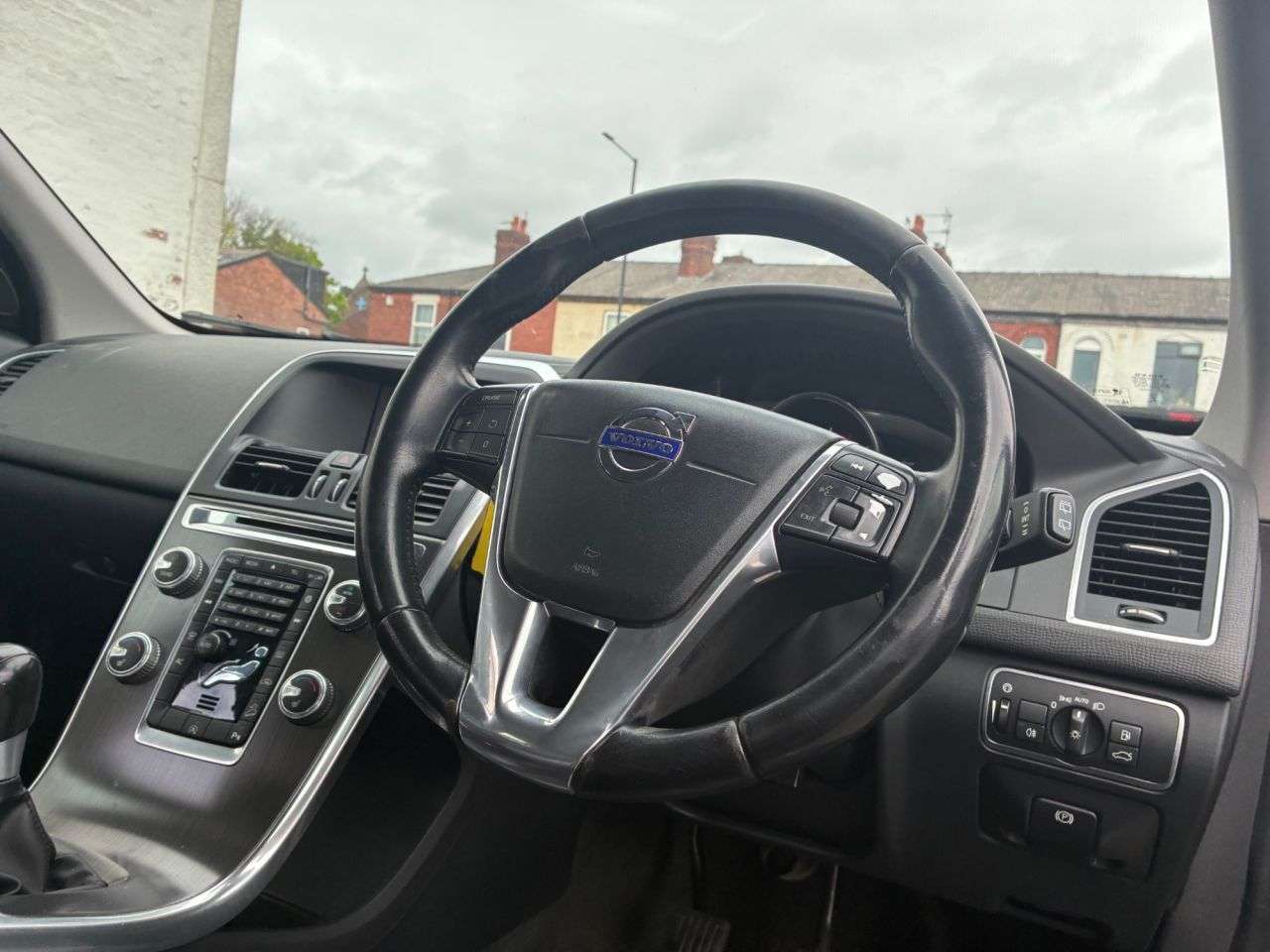 2015 VOLVO XC60 2015 VOLVO XC60