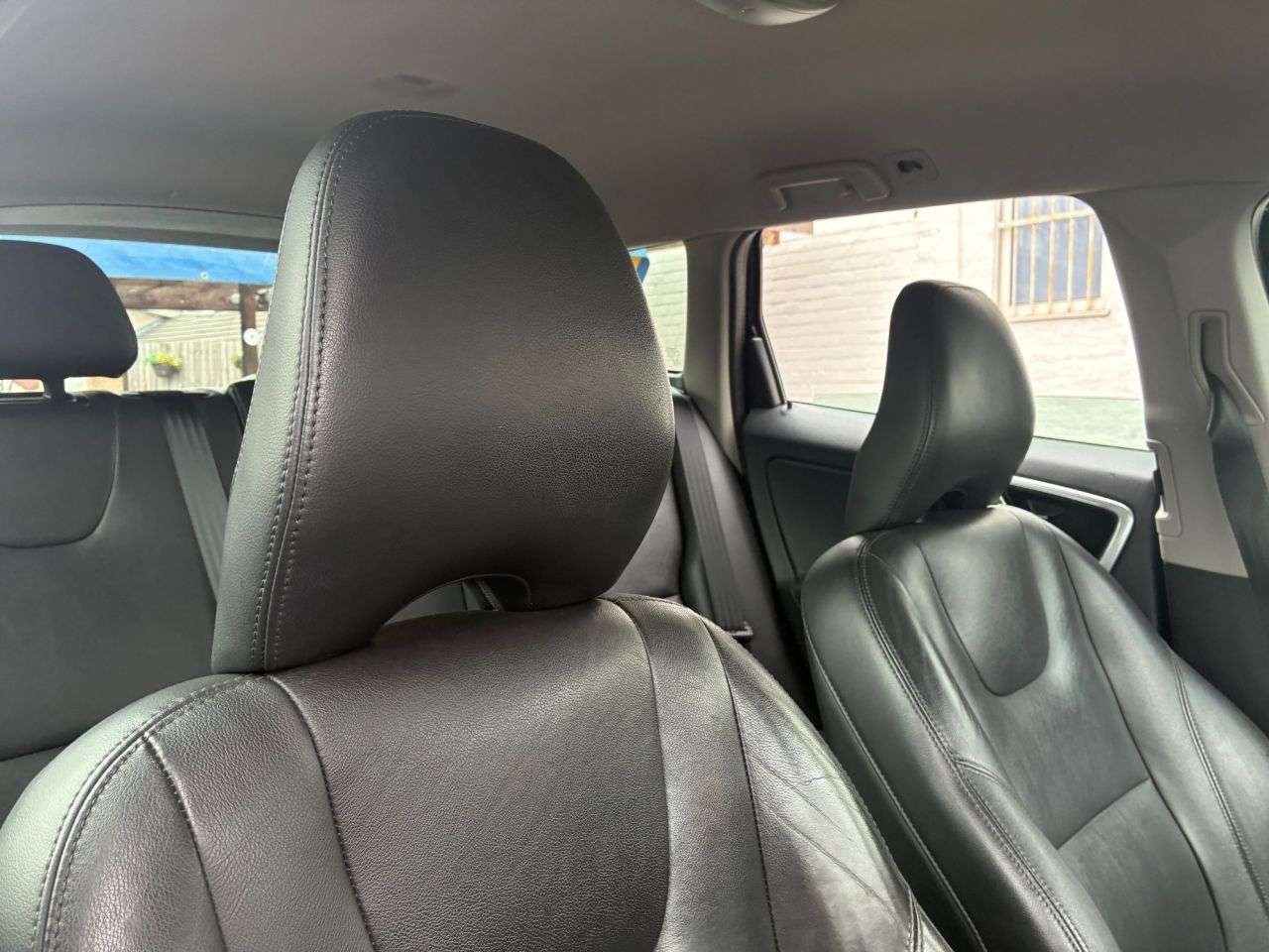 2015 VOLVO XC60 2015 VOLVO XC60