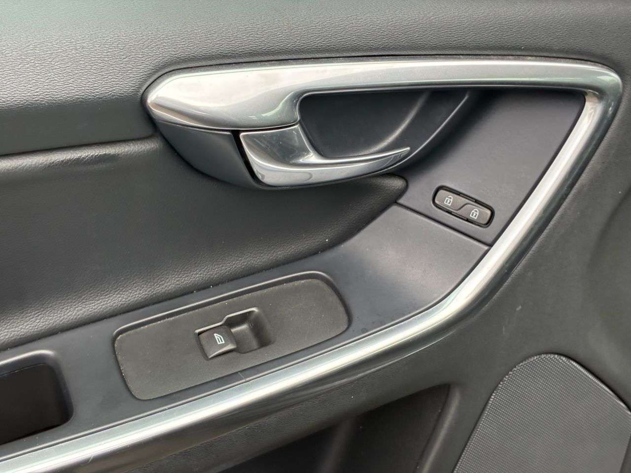 2015 VOLVO XC60 2015 VOLVO XC60