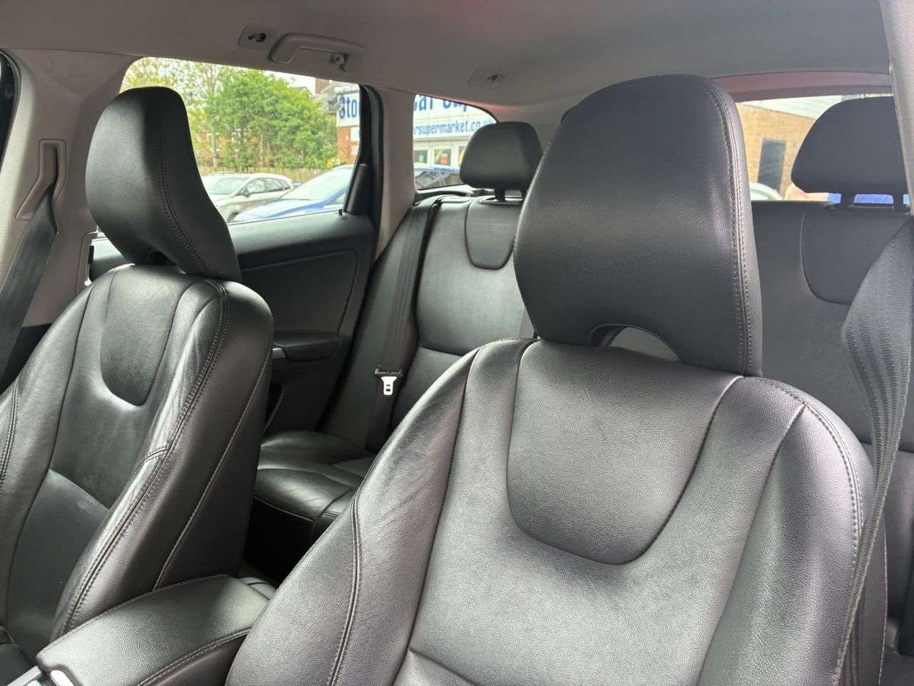 2015 VOLVO XC60 2015 VOLVO XC60