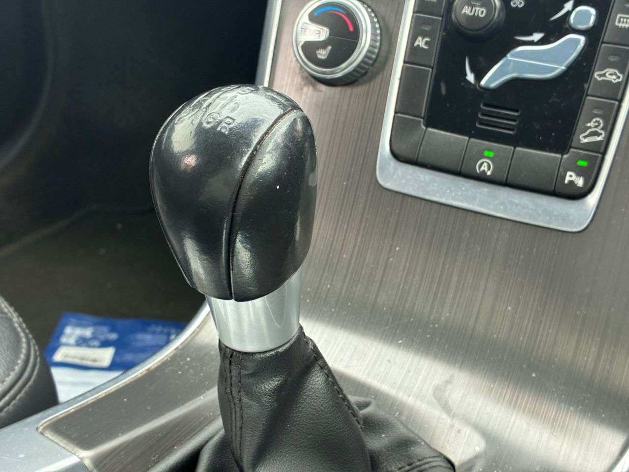 2015 VOLVO XC60 2015 VOLVO XC60