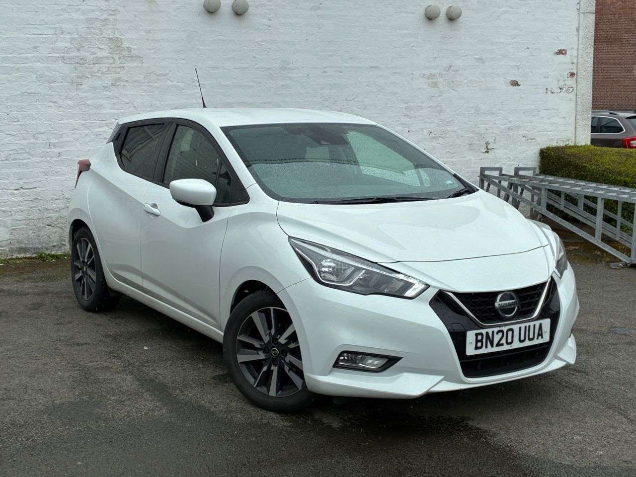 A 2020 NISSAN MICRA 1.0 IG-T Tekna Hatchback 5dr Petrol XTRON Euro 6 (s/s) (100 ps) SAT NAV,CAM A 2020 NISSAN MICRA 1.0 IG-T Tekna Hatchback 5dr Petrol XTRON Euro 6 (s/s) (100 ps) SAT NAV,CAM