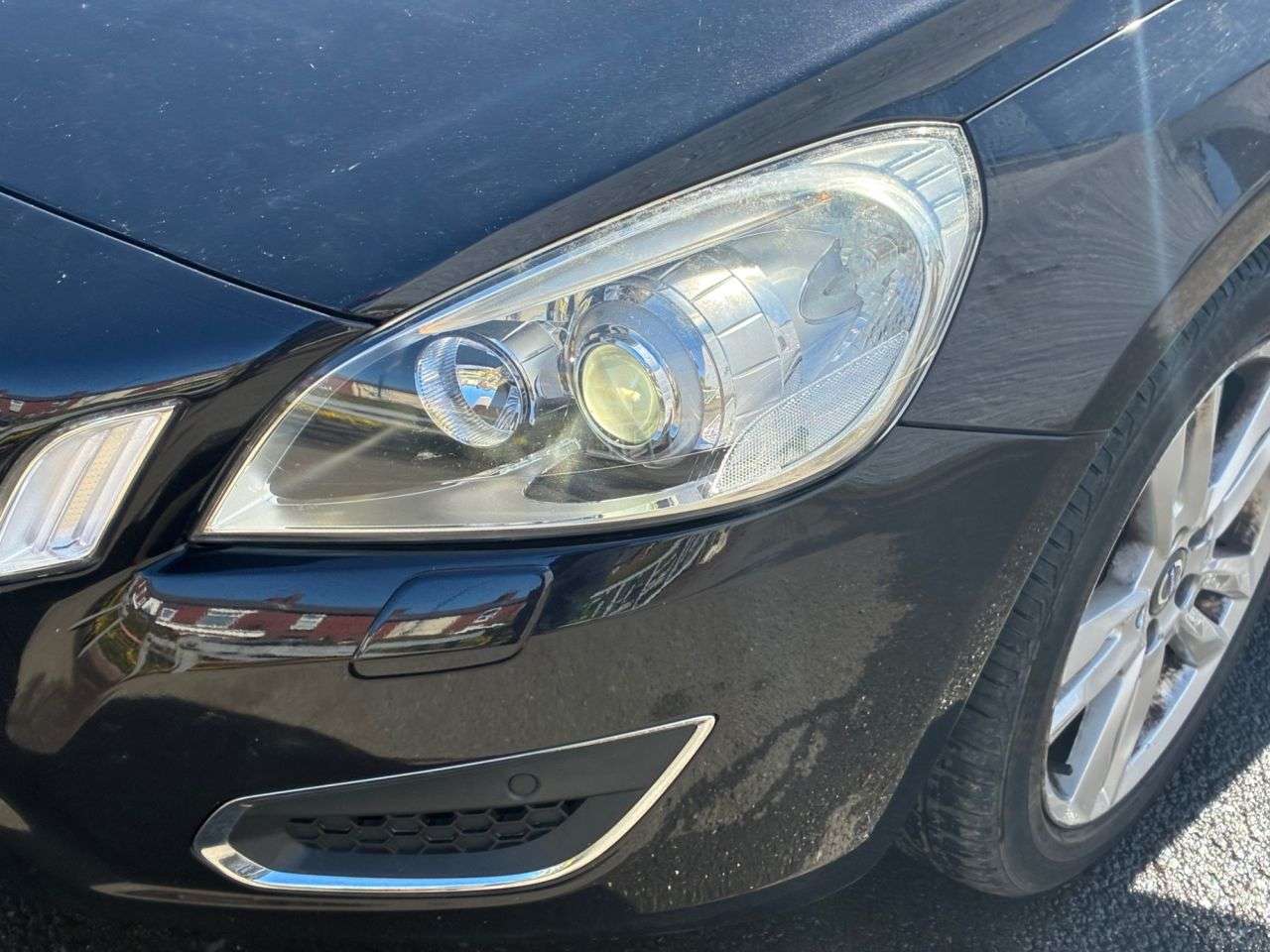 2012 VOLVO V60 2012 VOLVO V60