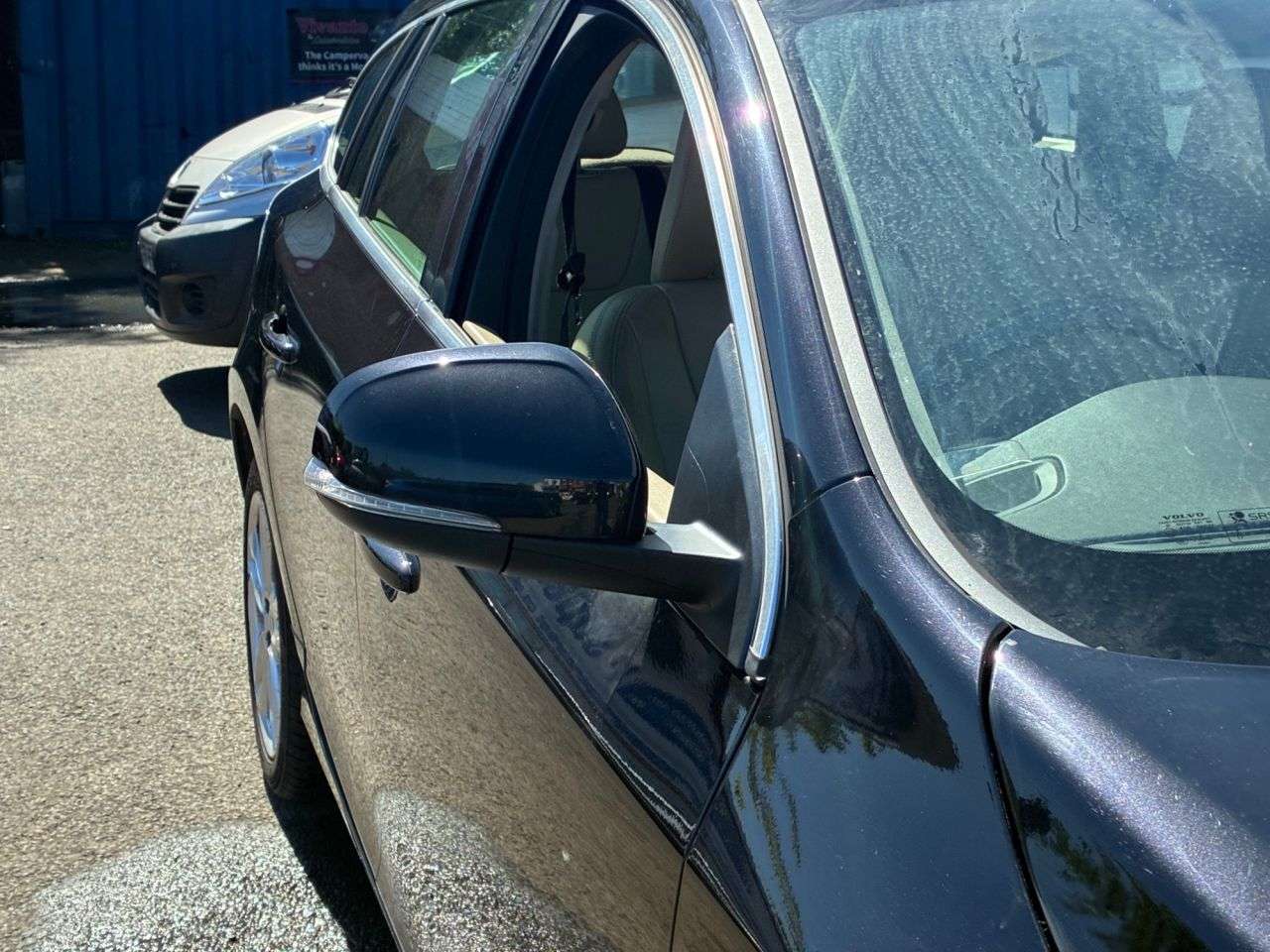 2012 VOLVO V60 2012 VOLVO V60