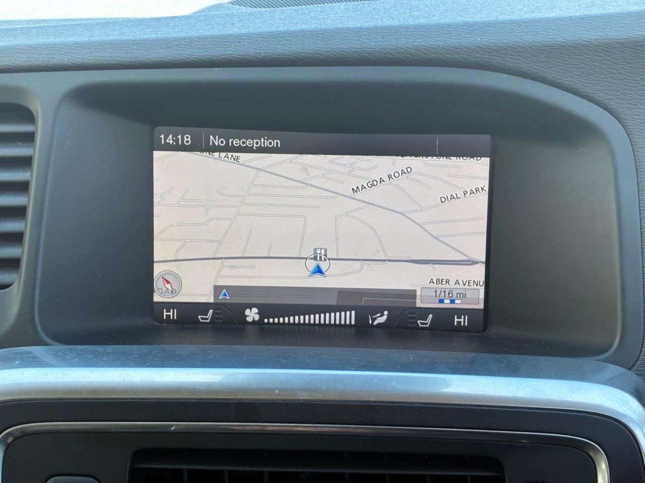 2012 VOLVO V60 2012 VOLVO V60