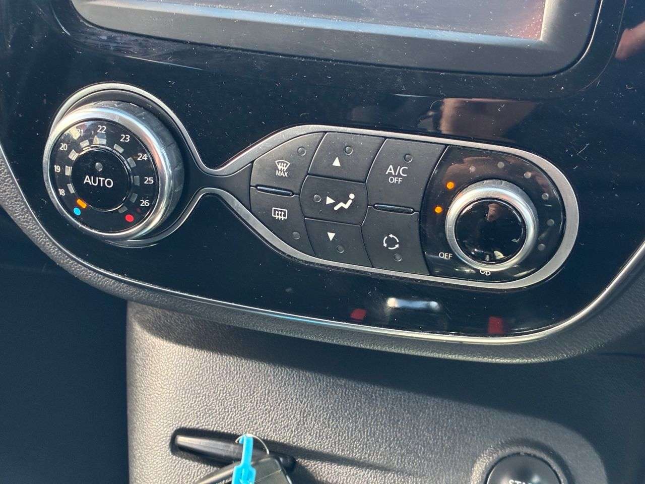 2018 RENAULT CAPTUR 2018 RENAULT CAPTUR