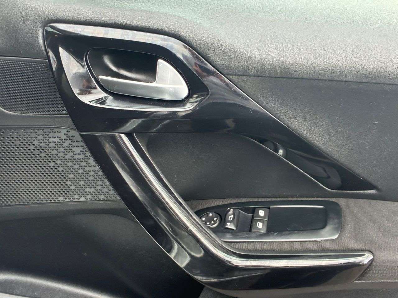 2016 PEUGEOT 208 2016 PEUGEOT 208