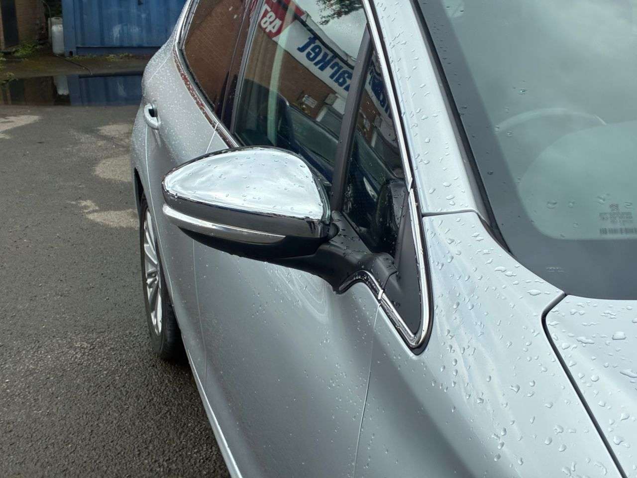2016 PEUGEOT 208 2016 PEUGEOT 208