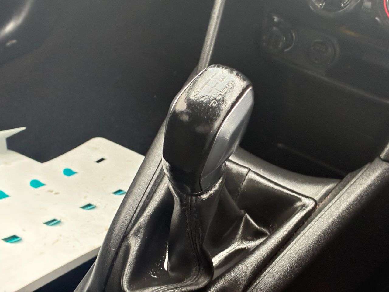 2016 PEUGEOT 208 2016 PEUGEOT 208
