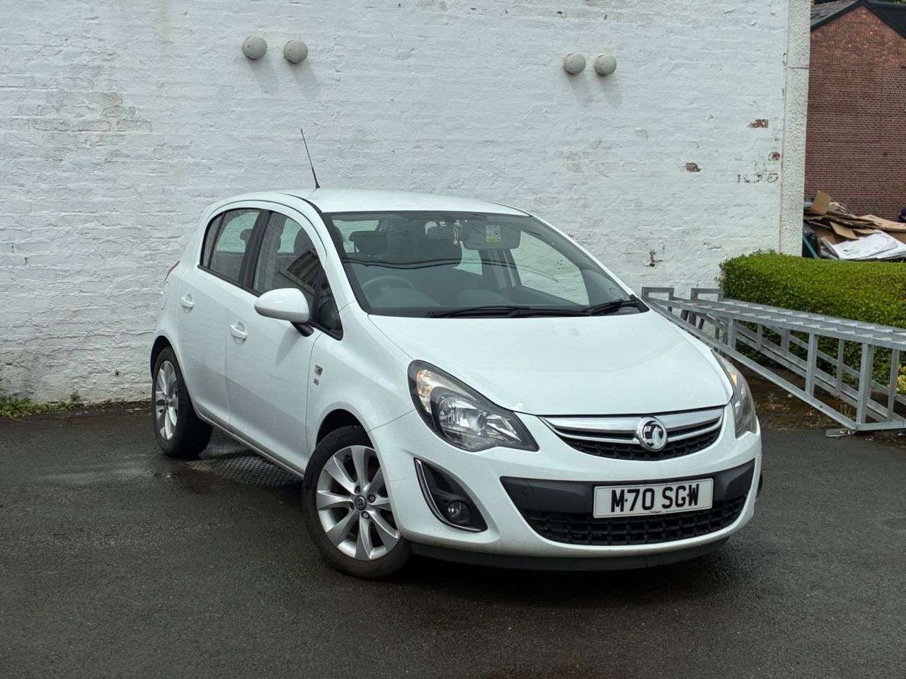 A 2014 VAUXHALL CORSA 1.2 16V Excite Hatchback 5dr Petrol Manual Euro 5 (85 ps) GREAT BELOW AVERA A 2014 VAUXHALL CORSA 1.2 16V Excite Hatchback 5dr Petrol Manual Euro 5 (85 ps) GREAT BELOW AVERA