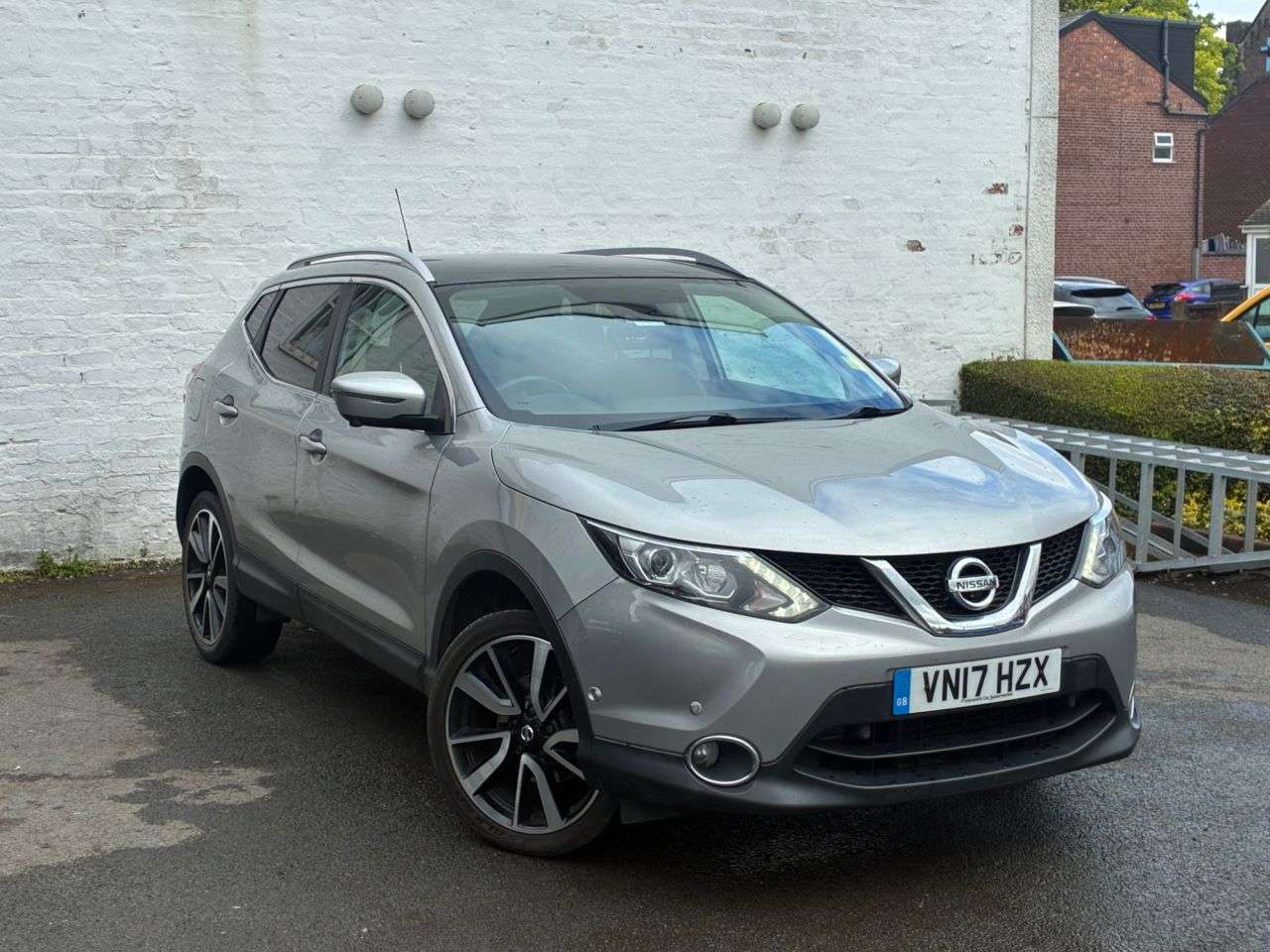 A 2017 NISSAN QASHQAI 1.6 dCi Tekna SUV 5dr Diesel Manual 2WD Euro 6 (s/s) (130 ps) ALL ROUND CAM A 2017 NISSAN QASHQAI 1.6 dCi Tekna SUV 5dr Diesel Manual 2WD Euro 6 (s/s) (130 ps) ALL ROUND CAM