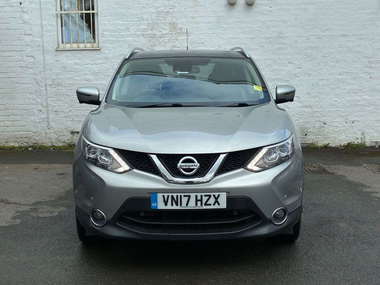 A 2017 NISSAN QASHQAI 1.6 dCi Tekna SUV 5dr Diesel Manual 2WD Euro 6 (s/s) (130 ps) ALL ROUND CAM A 2017 NISSAN QASHQAI 1.6 dCi Tekna SUV 5dr Diesel Manual 2WD Euro 6 (s/s) (130 ps) ALL ROUND CAM