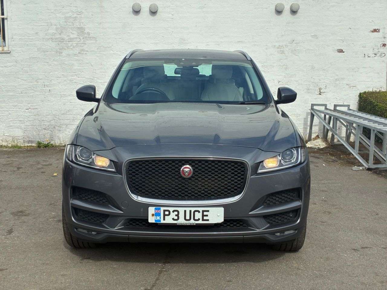 2016 JAGUAR F-PACE 2016 JAGUAR F-PACE