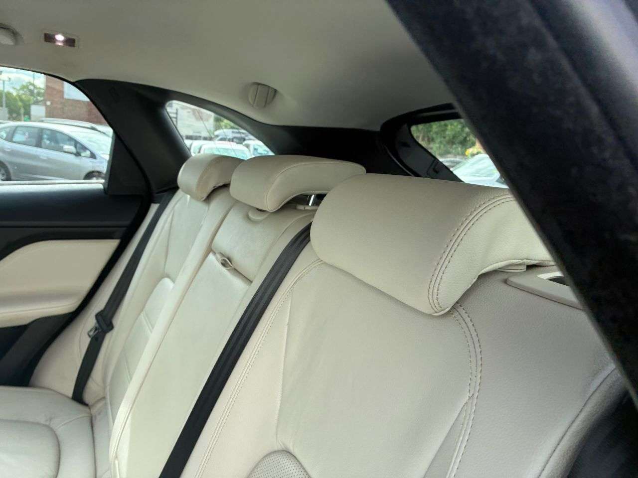 2016 JAGUAR F-PACE 2016 JAGUAR F-PACE